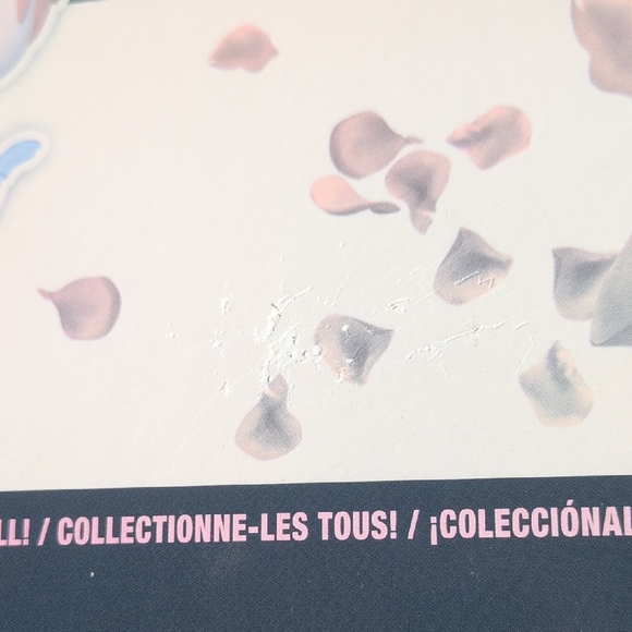 YUNGBLUD Funko Pop Figure with Red Hair 225 EX - Picture 8 of 9